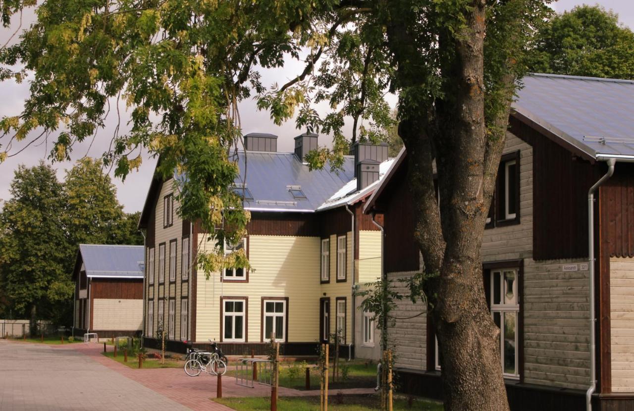 Emajoe Keeltekool Apartment Тарту Екстер'єр фото