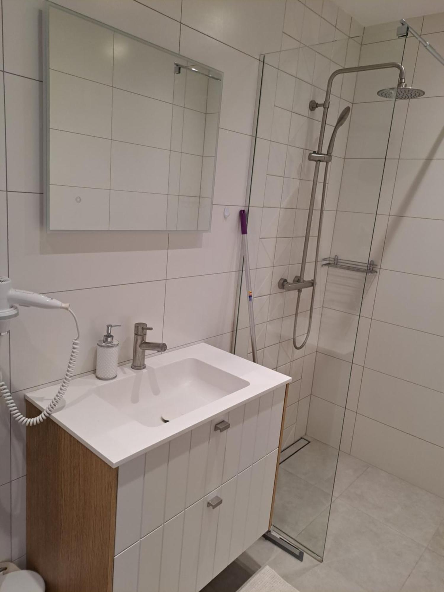 Emajoe Keeltekool Apartment Тарту Екстер'єр фото